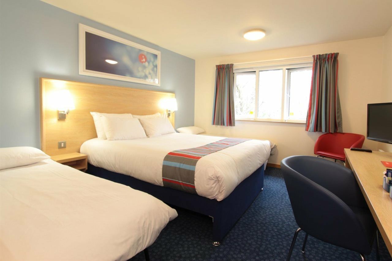 Travelodge Manchester Birch M62 Eastbound Heywood Bagian luar foto